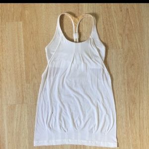 Lululemon no limits tank